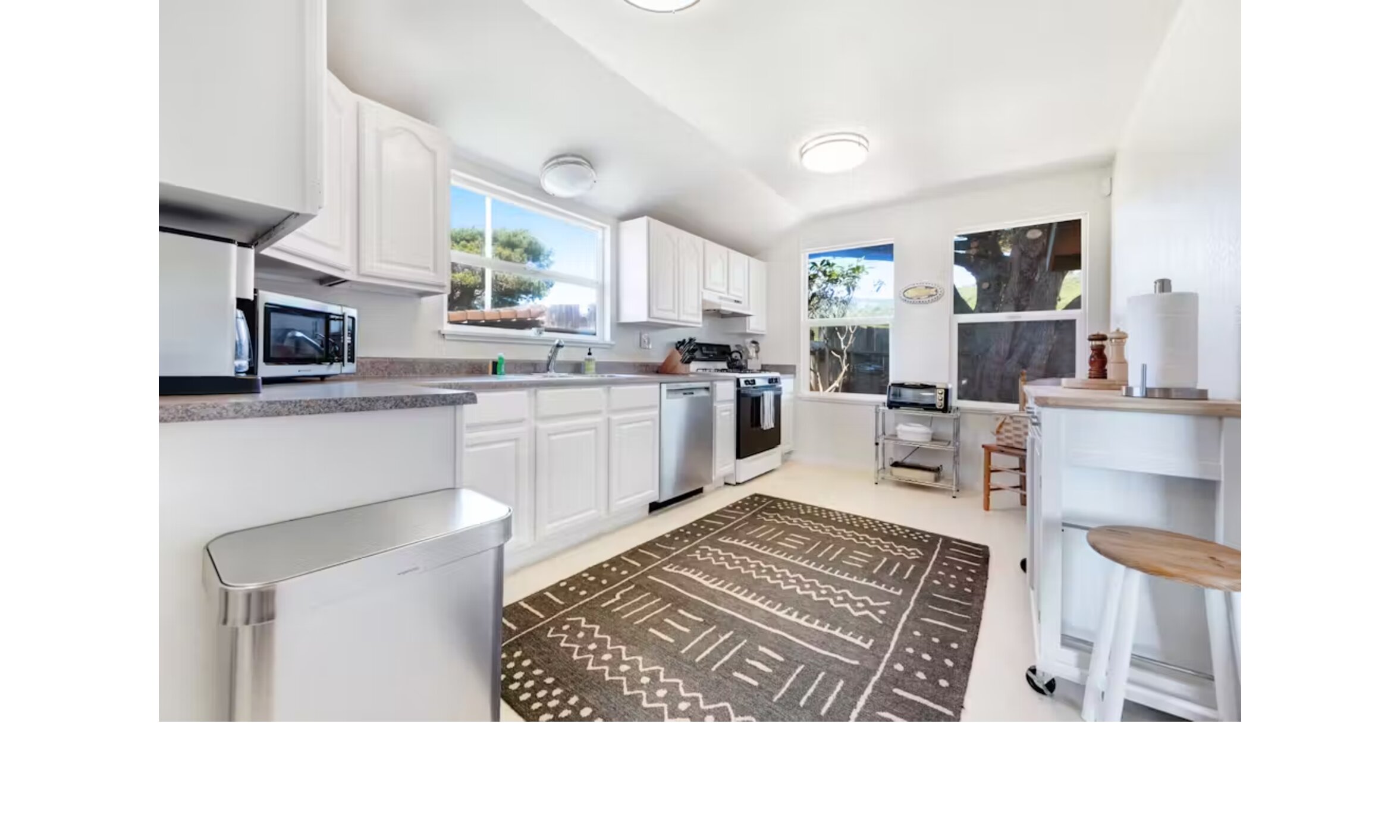 elk rock beach cottage 6