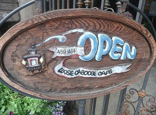 Loose-Caboose-Cafe